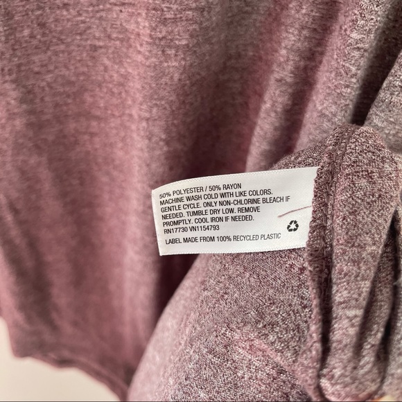 ✨sold✨Knox Rose Purple Tank Top Cut Out Details S - Picture 5 of 5